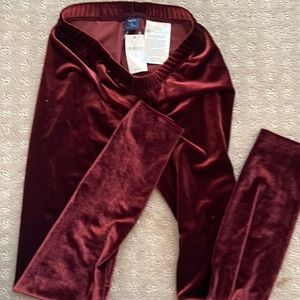 Gap burgundy velvet pants size 10